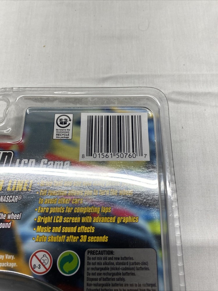 NASCAR High Speed Run LCD Game 2005 Techno Source