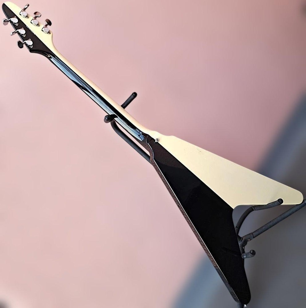 Edwards E-Fv-125Wb Dot Flying V
