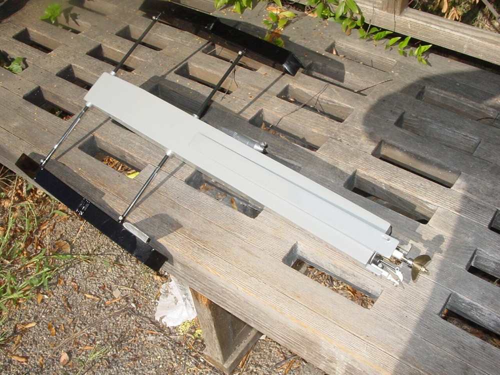 JAE 12GT Outrigger