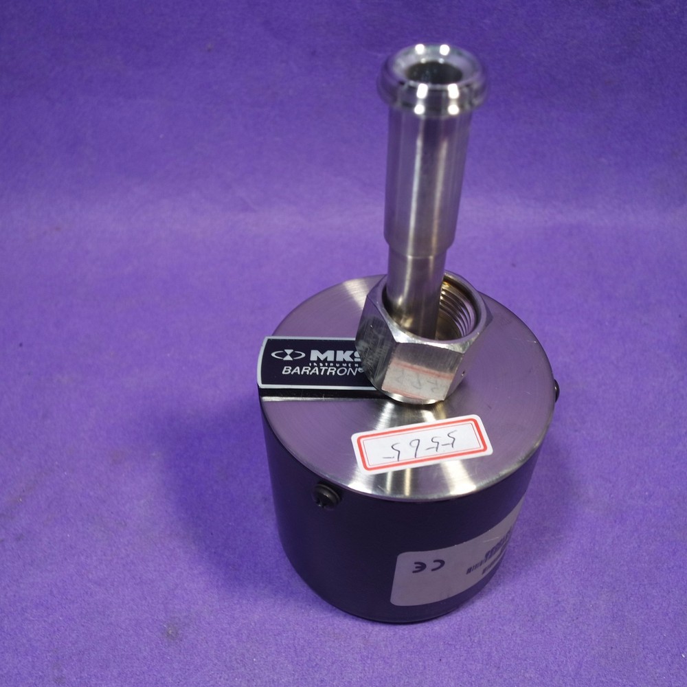 MKS 141AA-00100BB VACUUM SWITCH TYPE 141 Range 100 TORR, USED