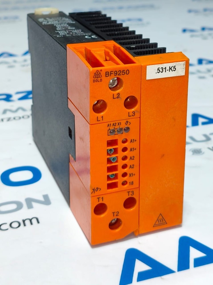 E. DOLD & SOHNE BF9250.03/001 3-POLE SOLID STATE RELAY 0050520 DOLD BF9250