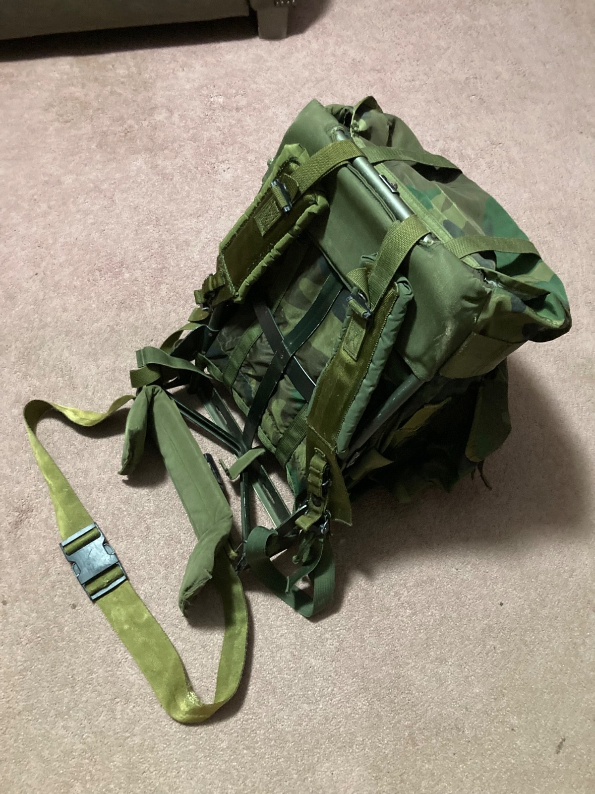 Genuine MEDIUM ALICE Field Pack w/ Frame