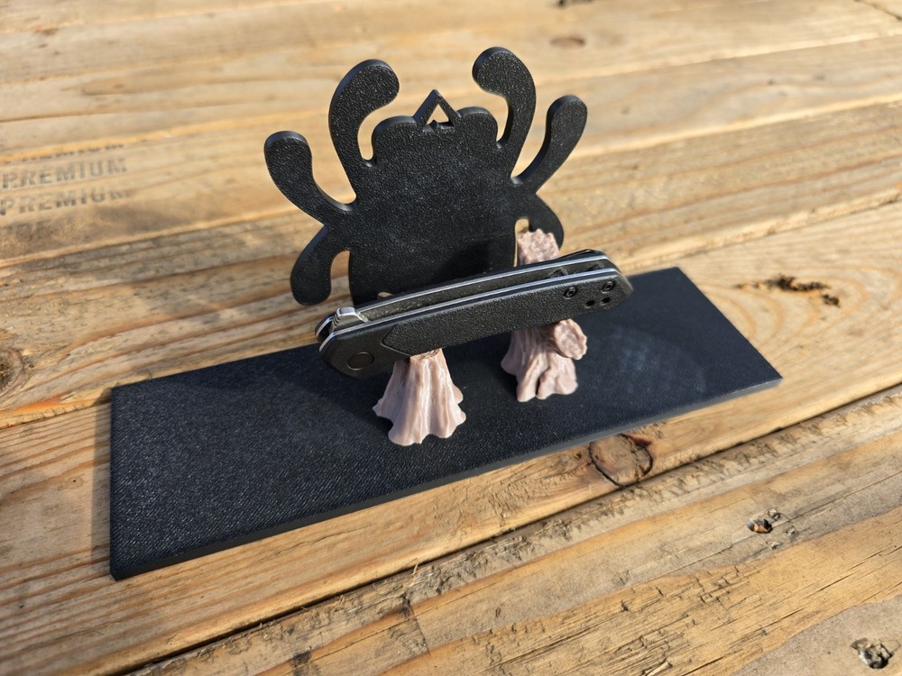 Custom Spyderco Knife Display Shelf Stand Adjustable USA Made