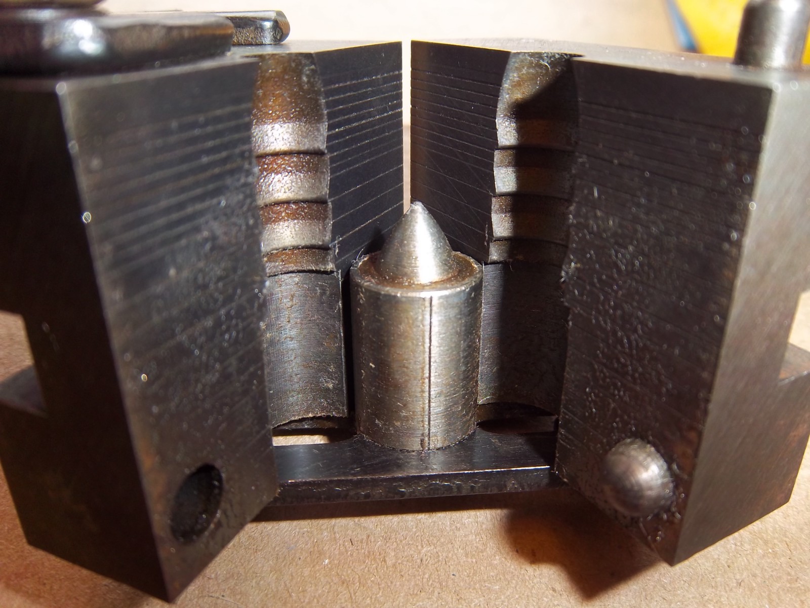 RCBS Bullet Mold 45-280-M