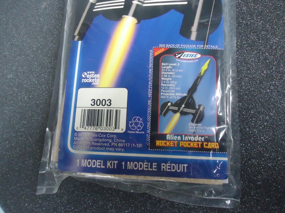 Estes No. 3003 Alien Invader model rocket kit New Unopened Skill level 2