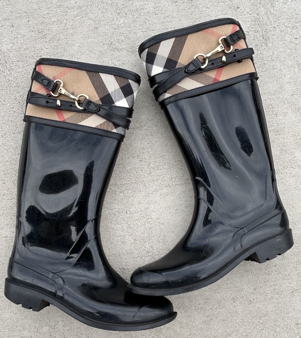 Women's BURBERRY Rubber NOVA CHECK Rain Boots sz 38