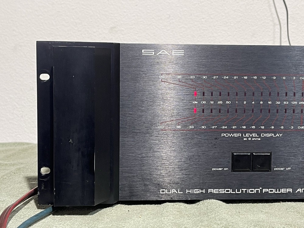 SAE A501 Stereo Amplifier