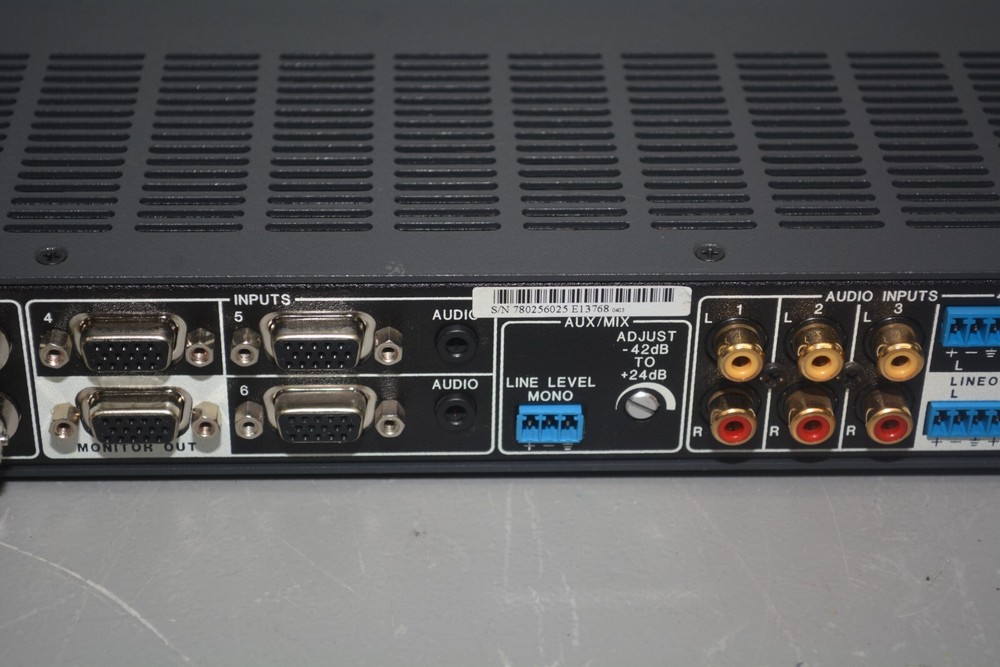^ Extron MLS-406 MediaLink Display Switcher #X834