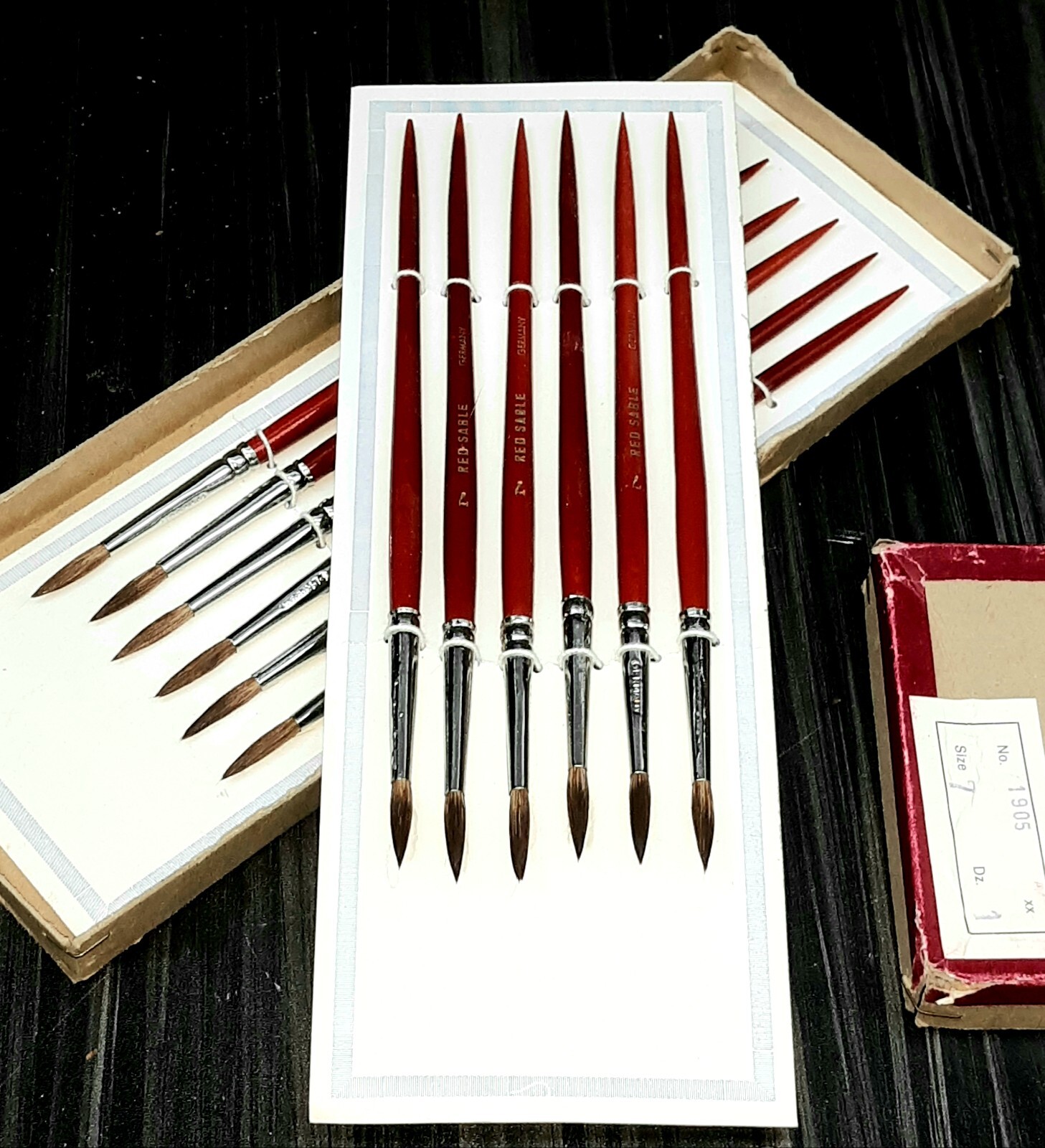 Red sable Germany pointy brushes 1 Dozen size # 7 short handle new old stock