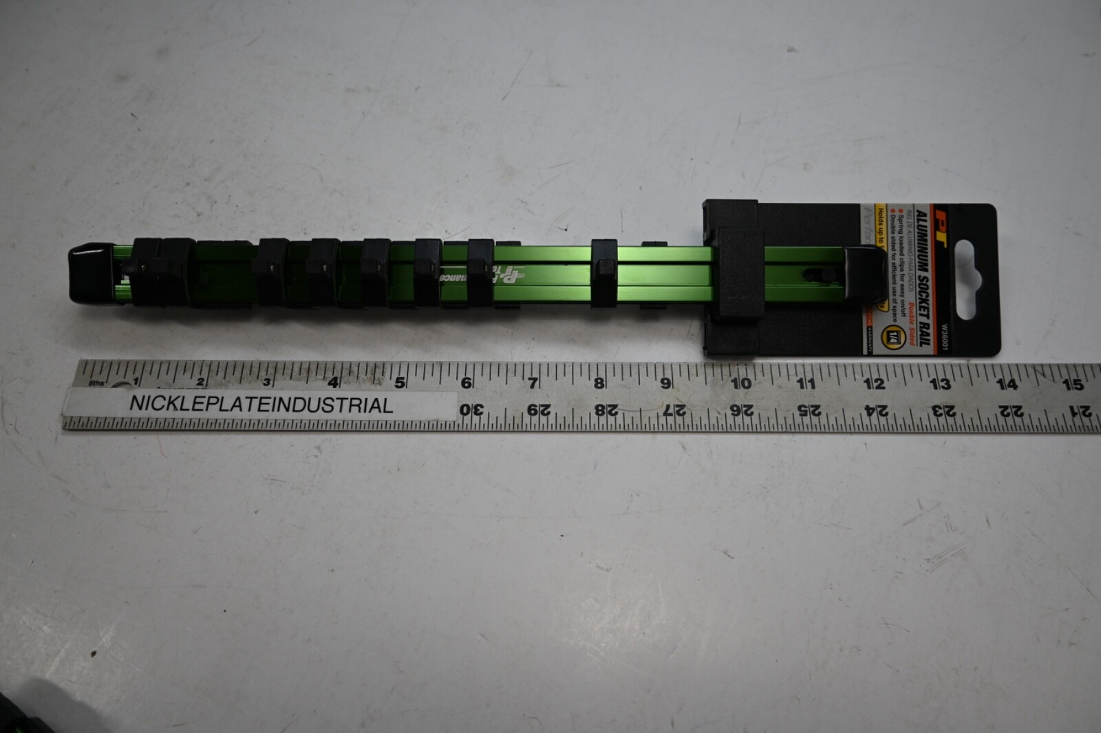 Performance Tool 1/4" Drive Aluminum Socket Rail holds 18 Sockets Rail