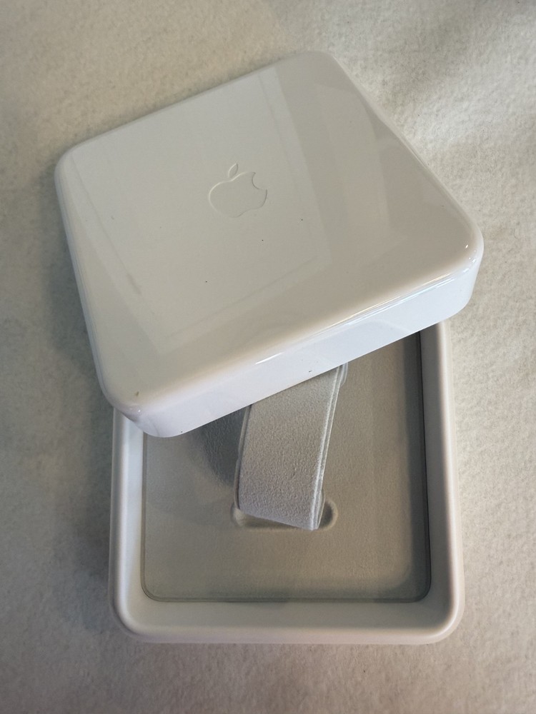 Original White Plastic BOX ONLY EMPTY For a Original Apple Watch