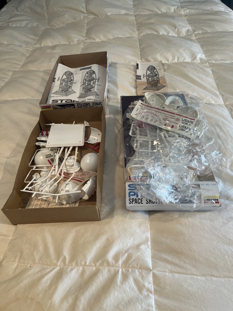 Lindburg Star Probe Plastic Model Construction Kit
