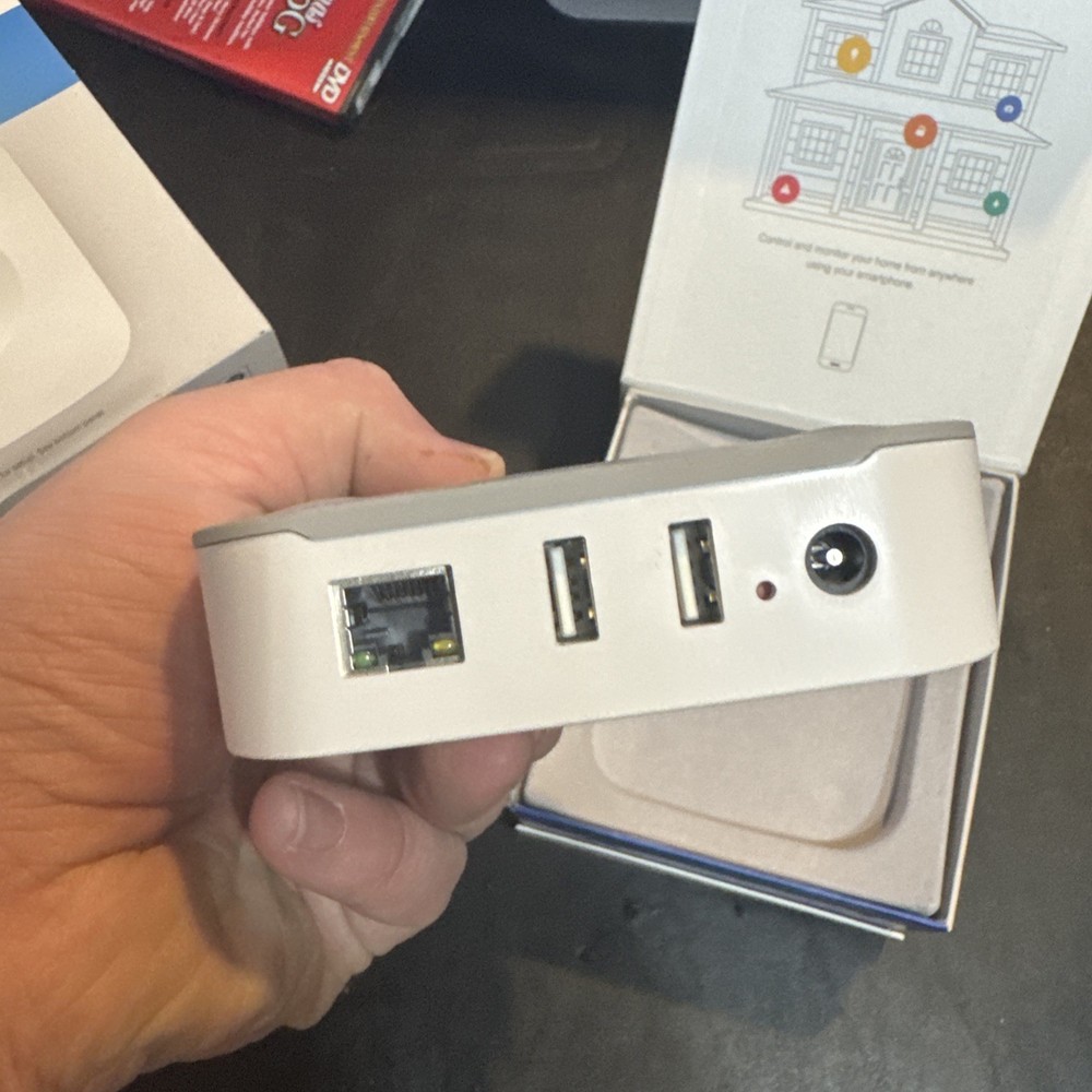 Samsung Smart Things Hub New-Open Box. Never Used.