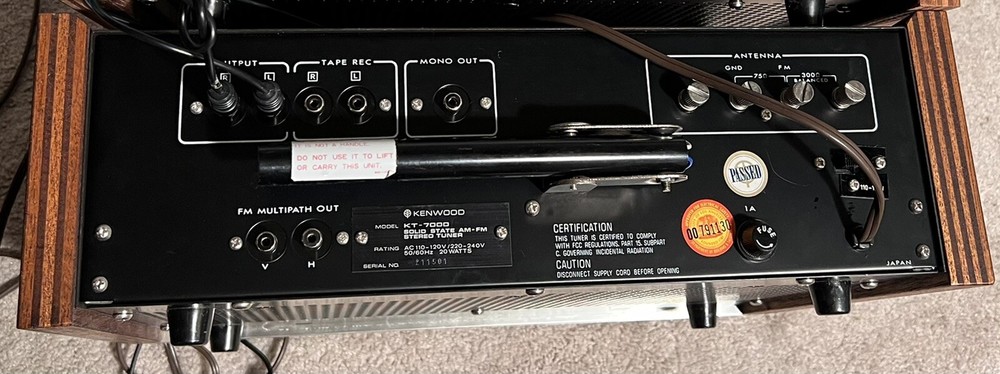 Kenwood Solid State FM AM Stereo Tuner KT-7000