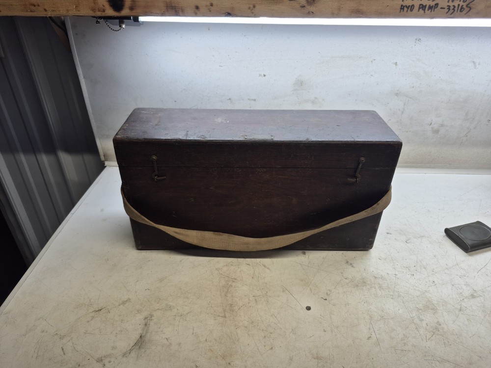 Berger Instruments Dumpy engineering surveying transit level antique in case