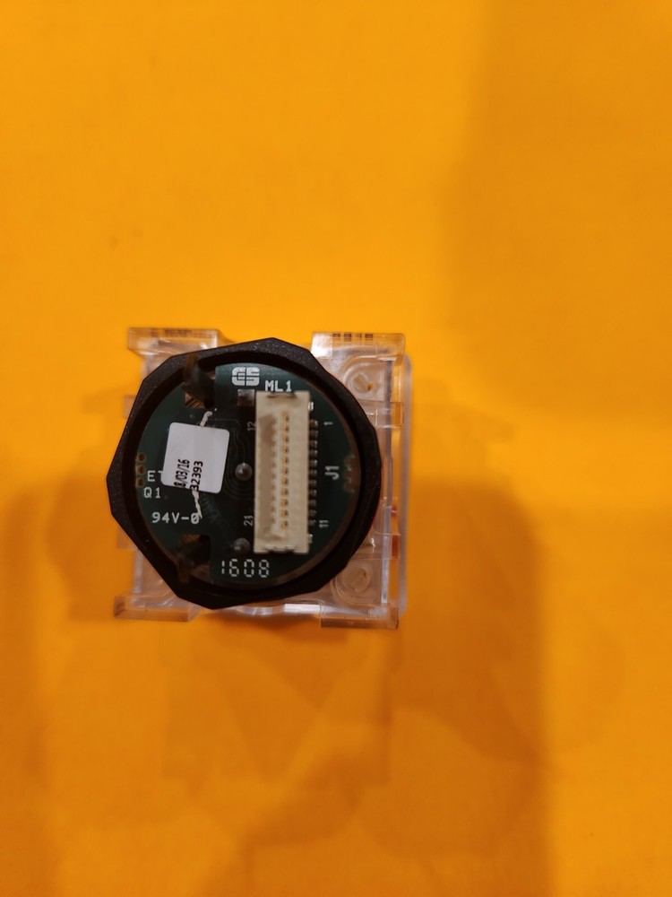 IGT CLEAR EDGE LIT DYNAMIC BUTTON