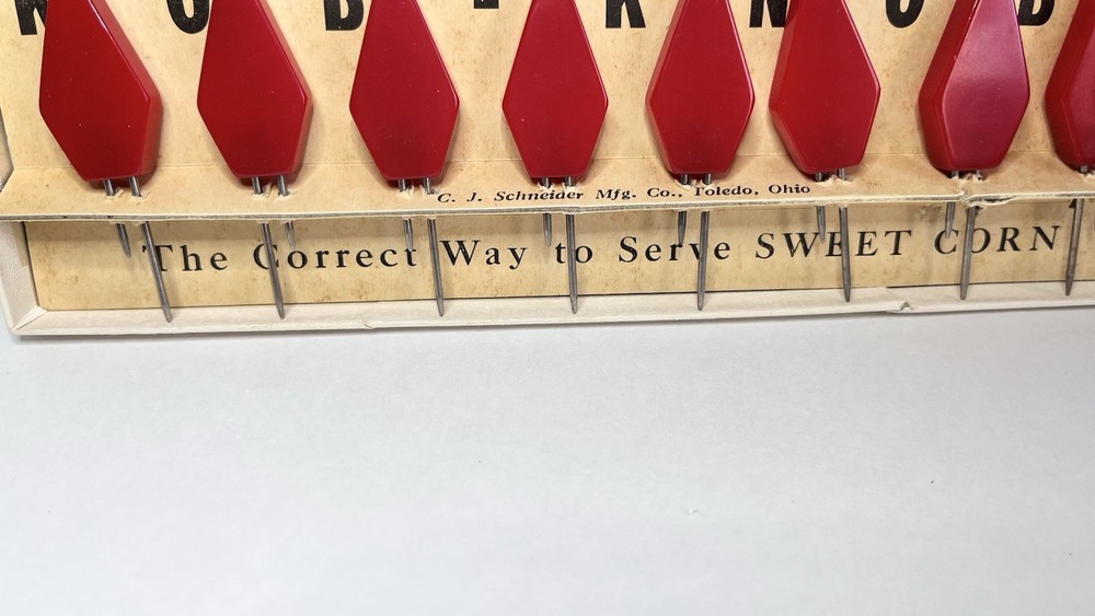 Vintage Schneider Kob Knobs Cherry Red Bakelite Corn Cob Holder Box Set Four