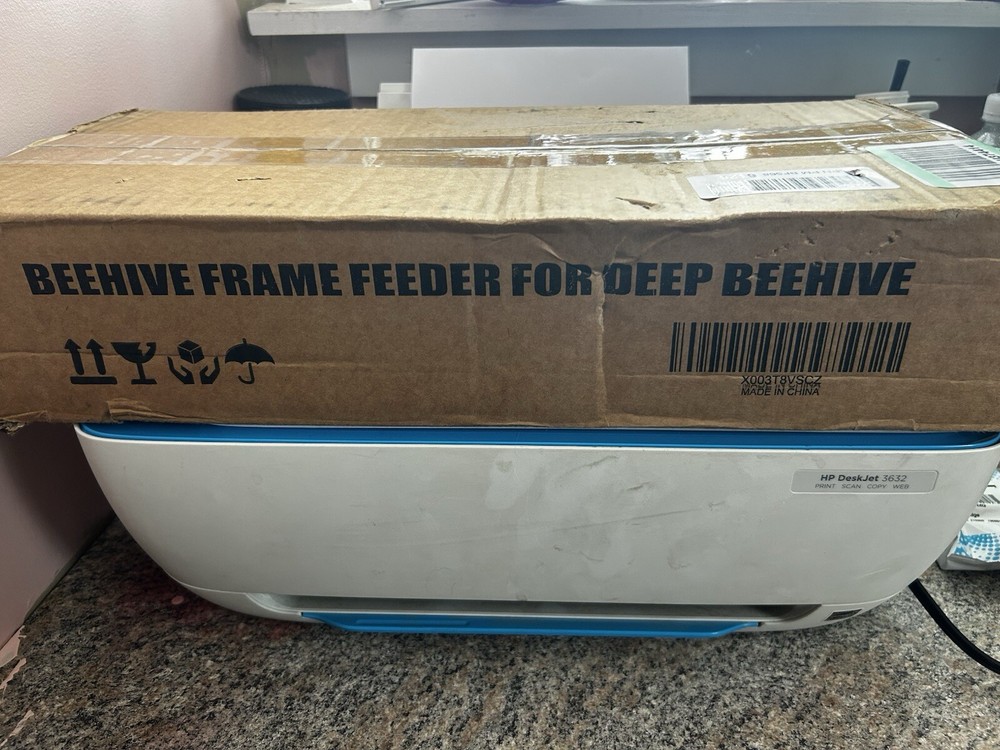 6L Bee Pro Feeder Beehive Frame Feeder for Bee Feeding Deep Frame Beehive