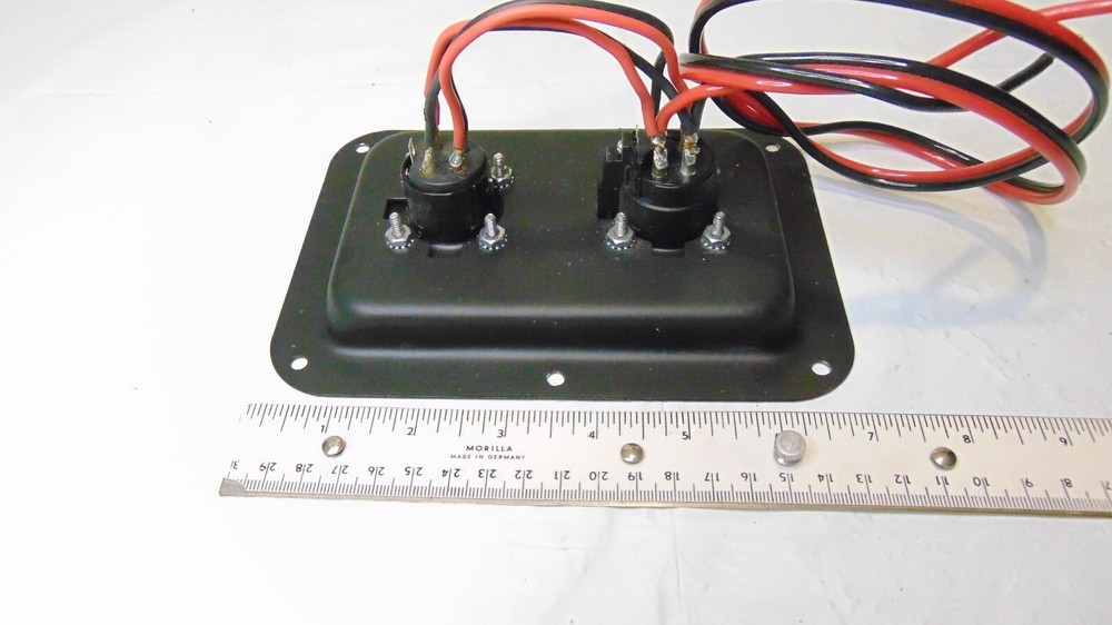 Subwoofer Speaker Connection/ link box large