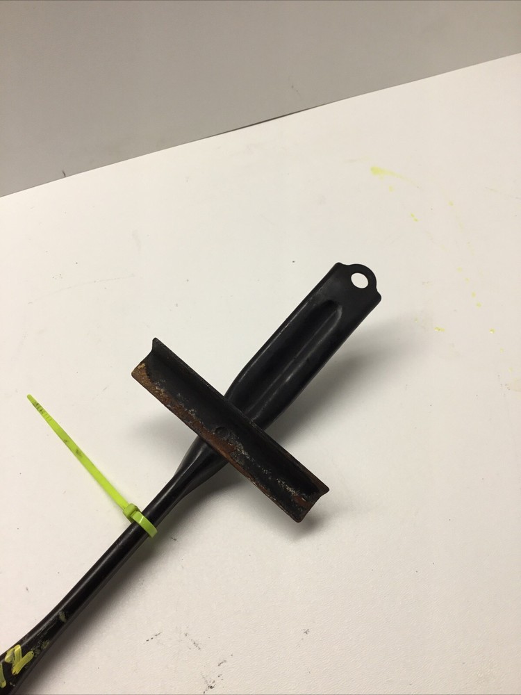 2011 TOYOTA CAMRY BRACKET BATTERY OEM