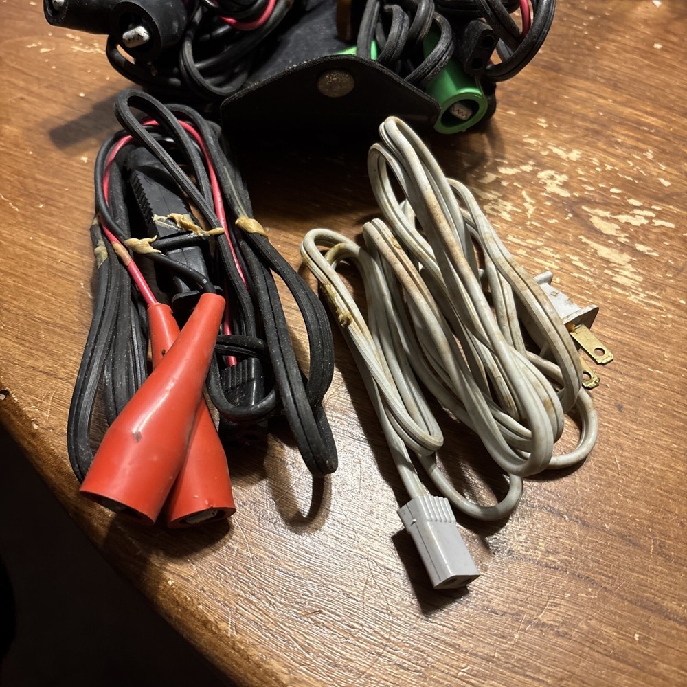 AMPROBE Voltage Current Recorder W/chart paper UNTESTED Pre-Owned