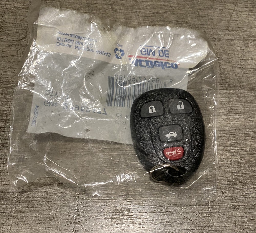 GM 22952177 Keyless Entry Transmitter
