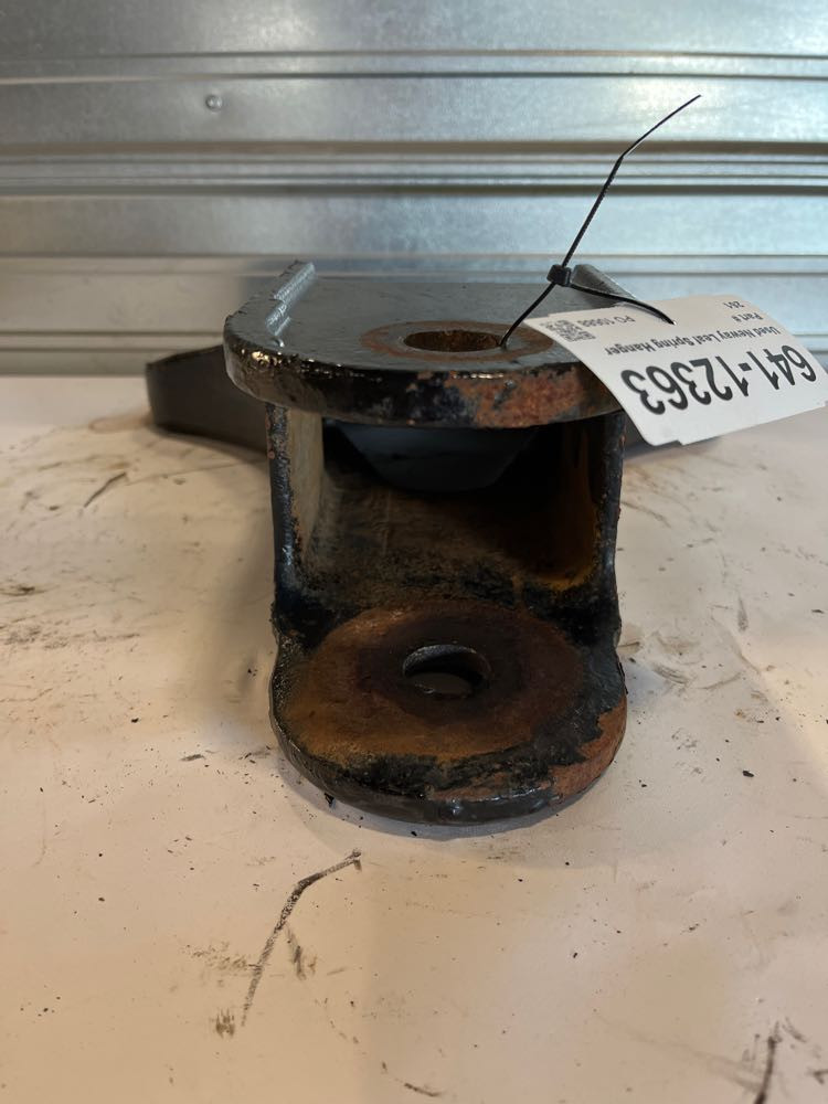 Neway Suspension Bracket (641-12363)