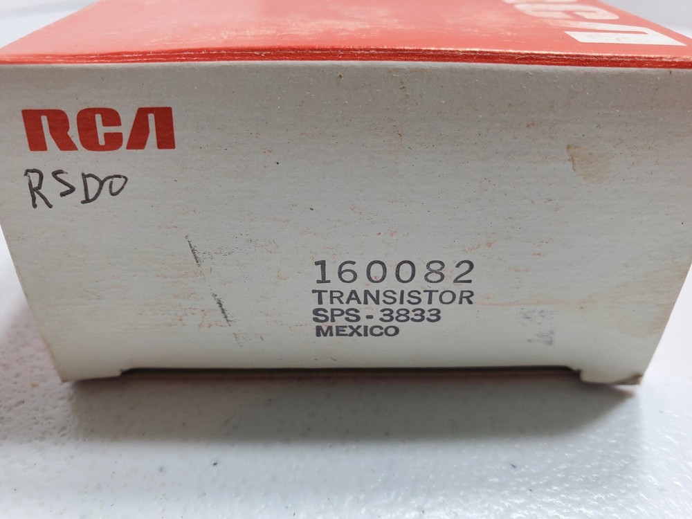 Vintage RCA Replacement Part 160082.     B3/E16