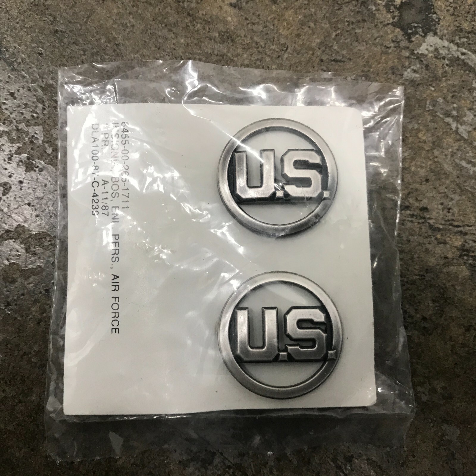 (Pair) NOS U.S. AIR FORCE Enlisted Personnel Collar Insignia B.O.S. K-88