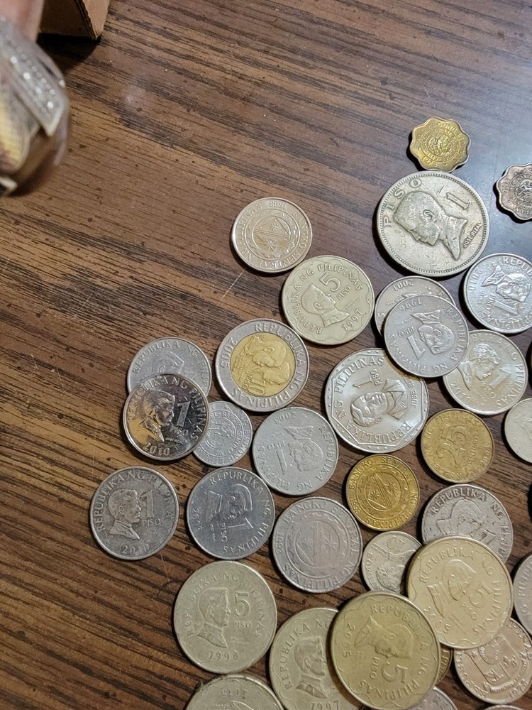 70+ Pilipinas coins all different dates
