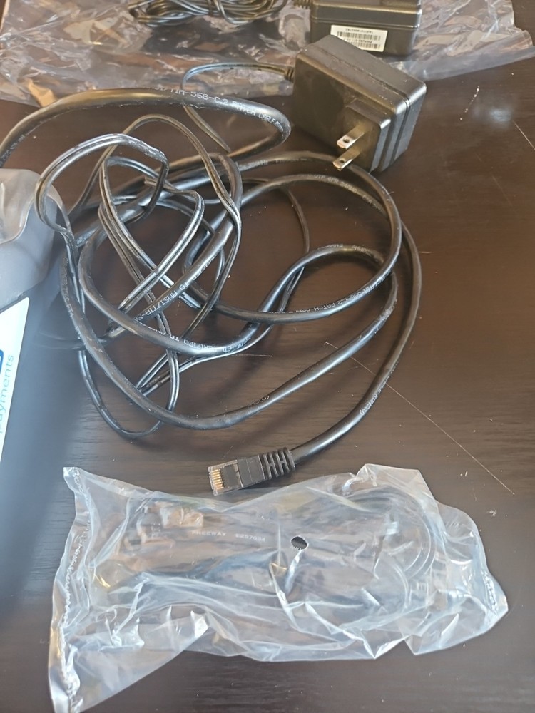 Verifone VX520 VX 520 Credit Card Machine Terminal Reader