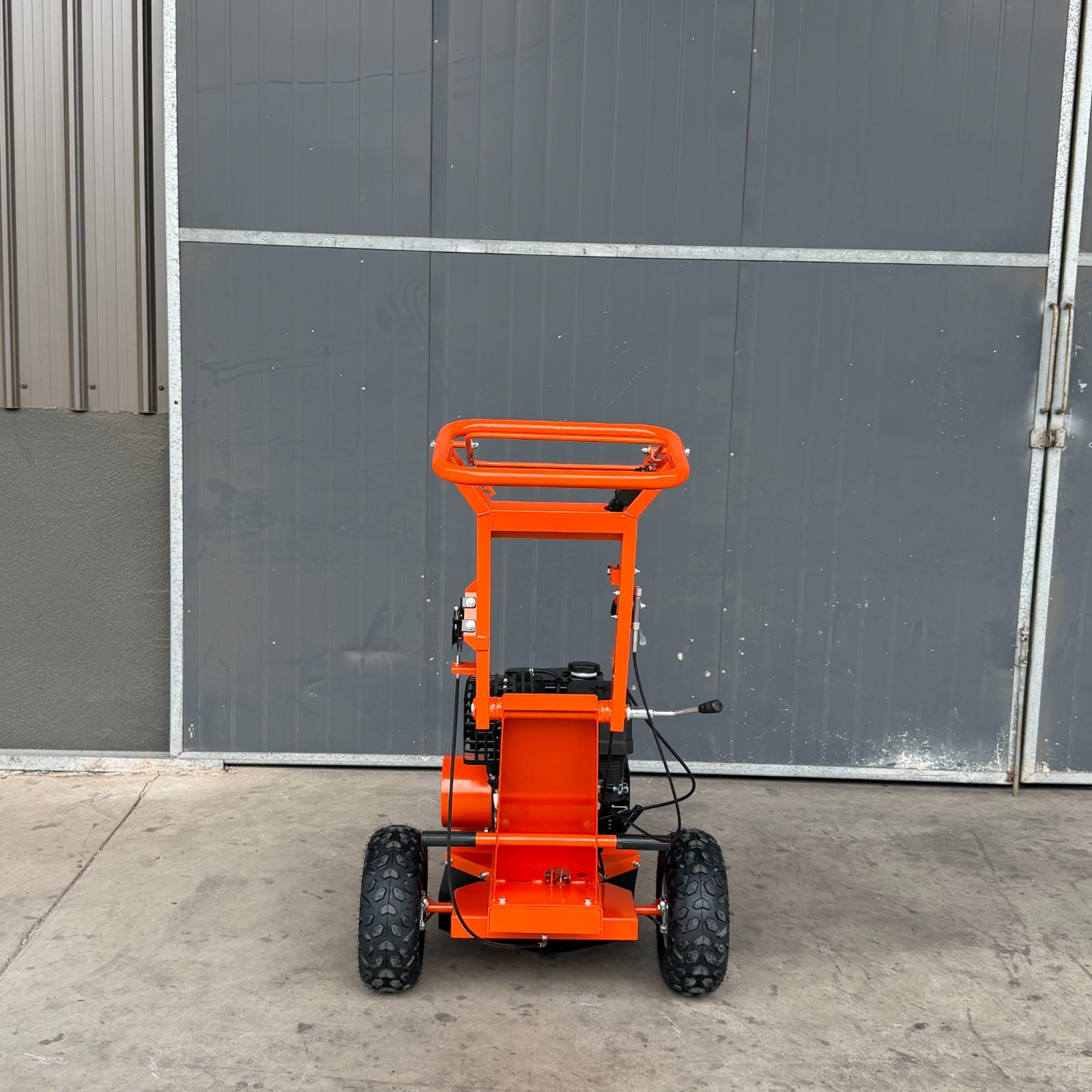 15HP Stump Grinder 420cc 15'' Cutting Height 10'' Cutting Depth Stump Grinder