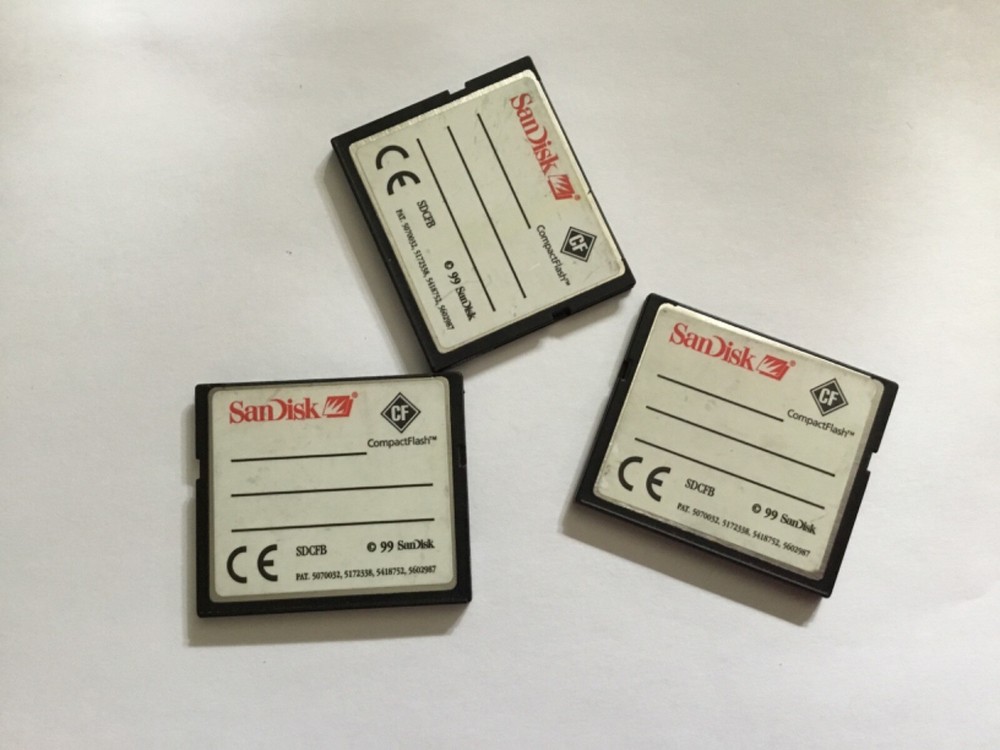 3pcs(USED) 96MB SanDisk CFI compactflash memory cards*Small Storage Capacity*