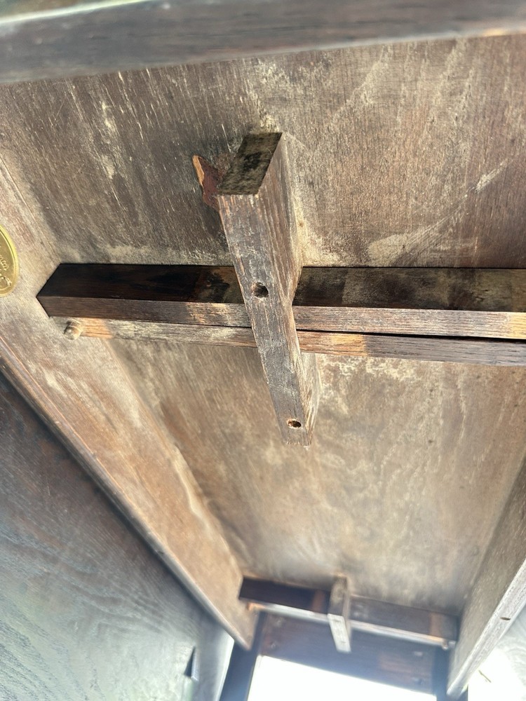 Vintage Cushman Classics Drop-Leaf Oval Coffee Table – Solid Oak