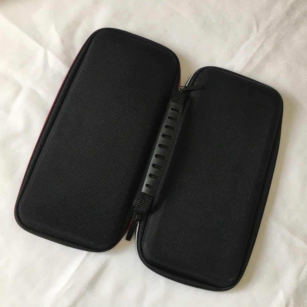 Nintendo Switch Lite Travel Case Hard Shell Black Protective Game Storage Pouch.
