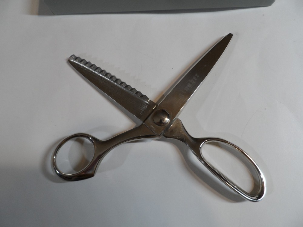 Gingher G-7PL (Left Hand) Pinking Shears Scissors