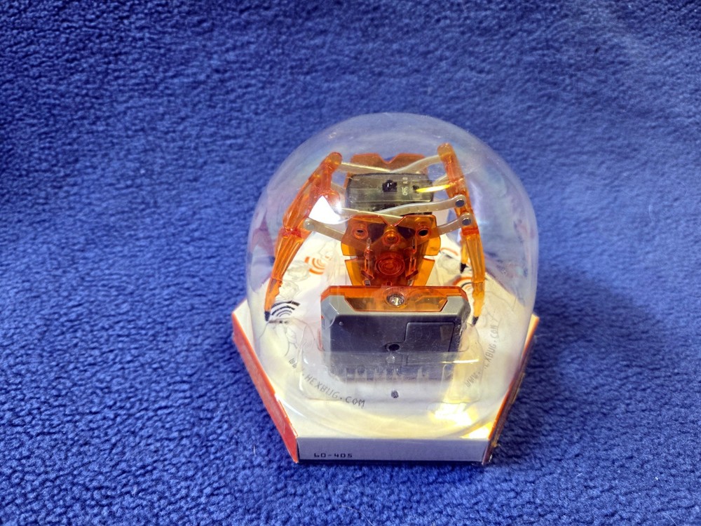 HexBug Inchworm Micro Robotic Creatures 2010 Innovation First Orange