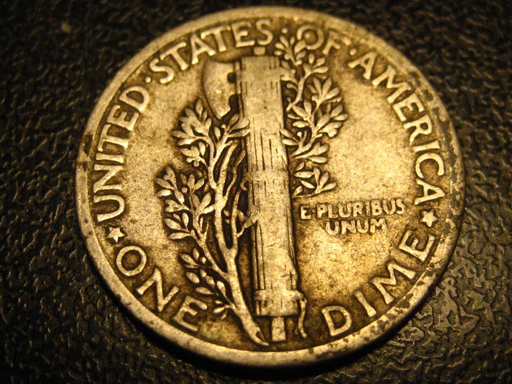1929-P 90 % Silver Mercury Head Dime #2