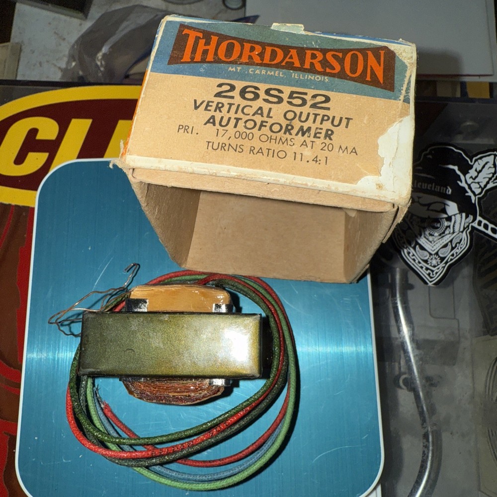 NOS Thordarson 26S52 VERTICAL OUTPUT TRANSFORMER