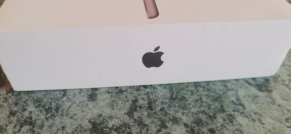 Empty Box Only iPad 7th Generation 128GB Space Gray Model A2197 - MW772LL/A