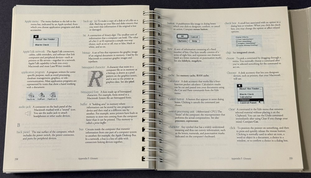 Apple Macintosh Reference Manual 1990. System User’s Guide 030–4015-A MINT