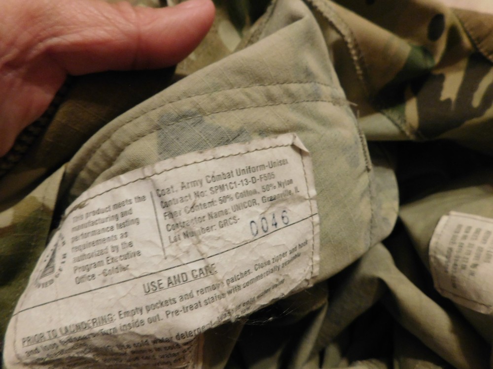 US ARMY OCP COAT SZ SMALL - X LONG