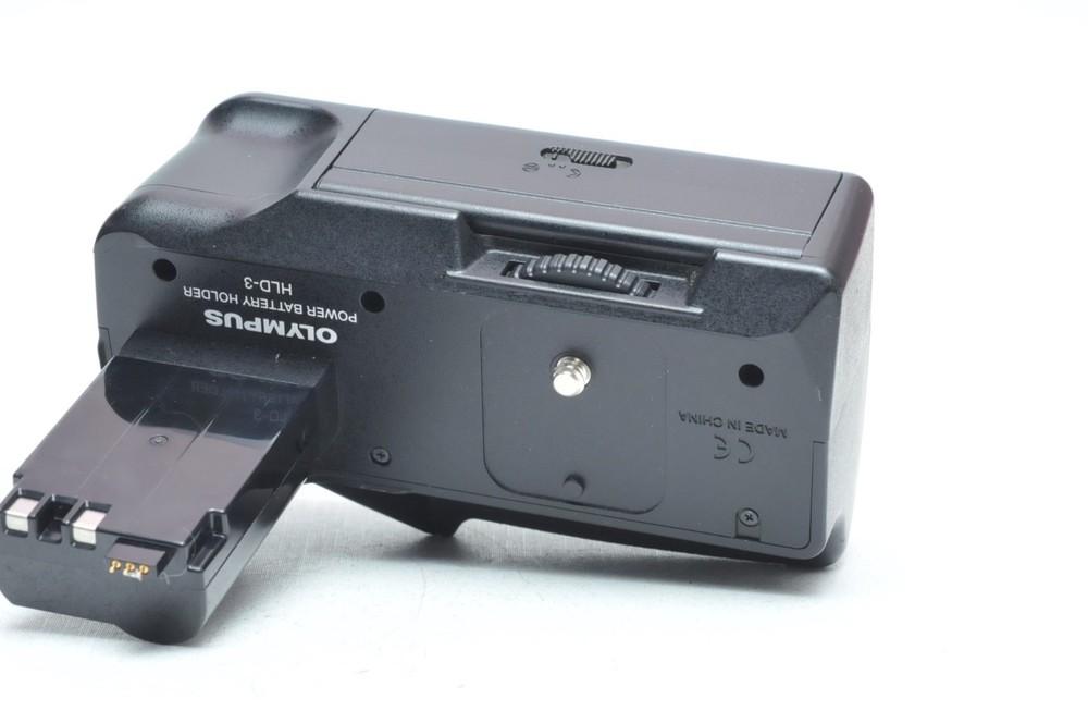 Olympus HLD-3 Power Battery Holder for E-300
