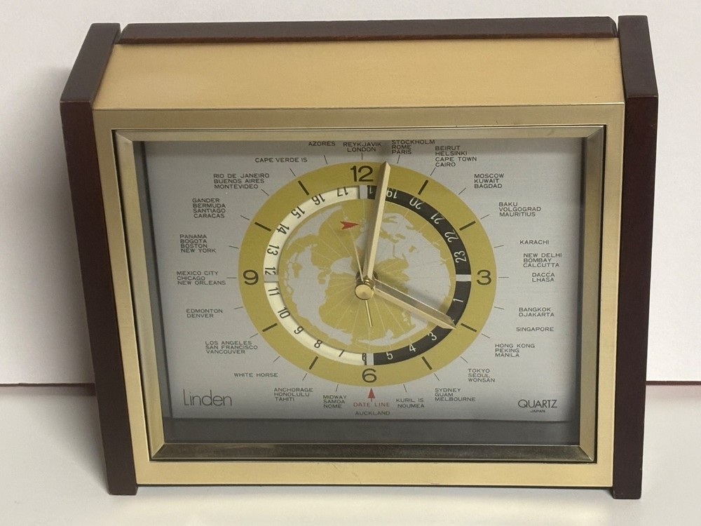 Linden Quartz World Time Clock