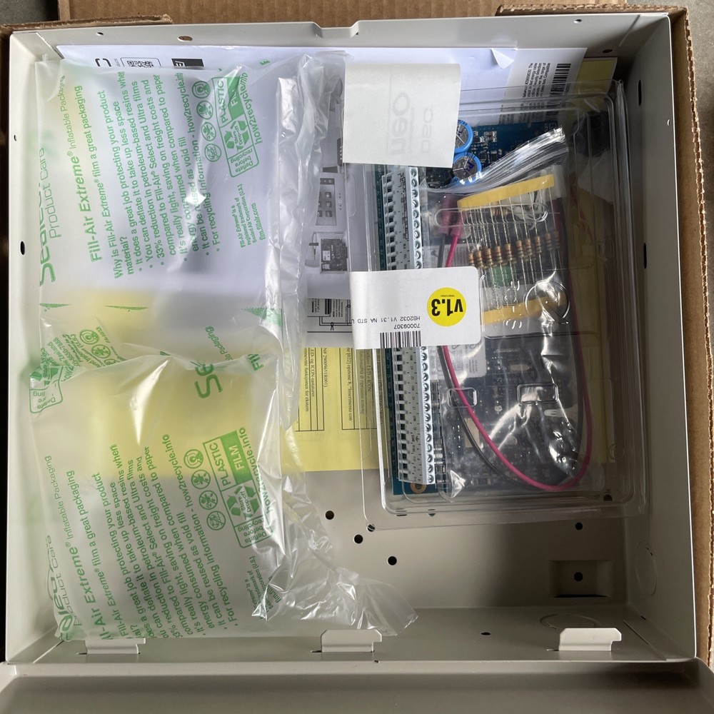 DSC PowerSeries Neo HS2032NK Alarm Control Panel Kit - NK (no keypad)