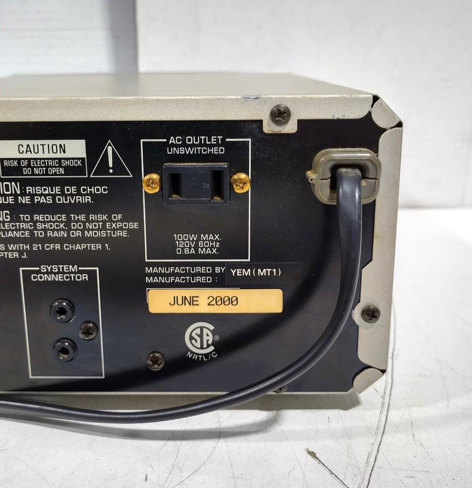 Yamaha CDX-E100 Single Disc Tray Compact Disc Vintage CD Player System