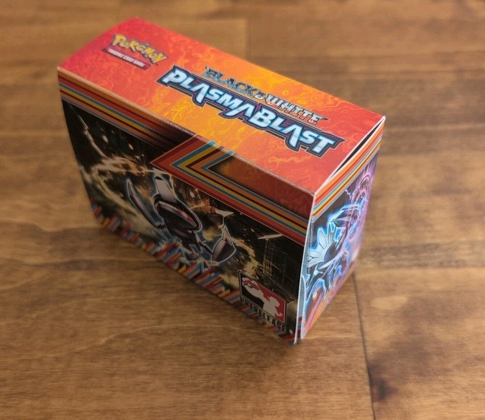 Pokemon 2012 Black & White Plasma Blast Pre-Release Deck Box