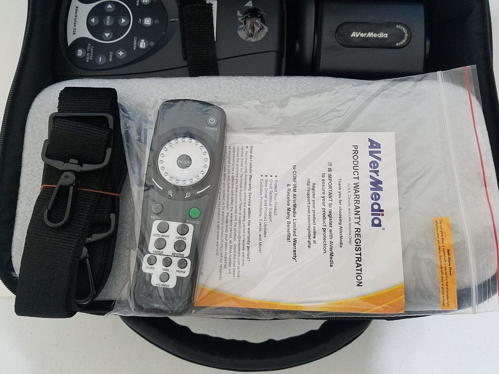 AVerMedia AVerVision 300 Portable Digital Document Camera Overhead Projector NEW