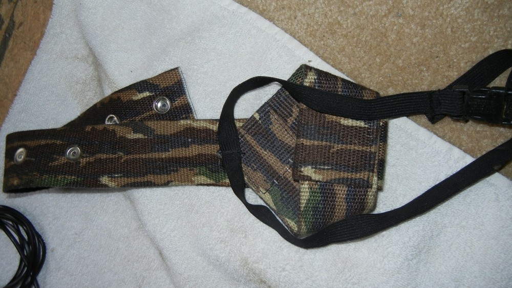 Bow holder, compact binoculars sportsmans package