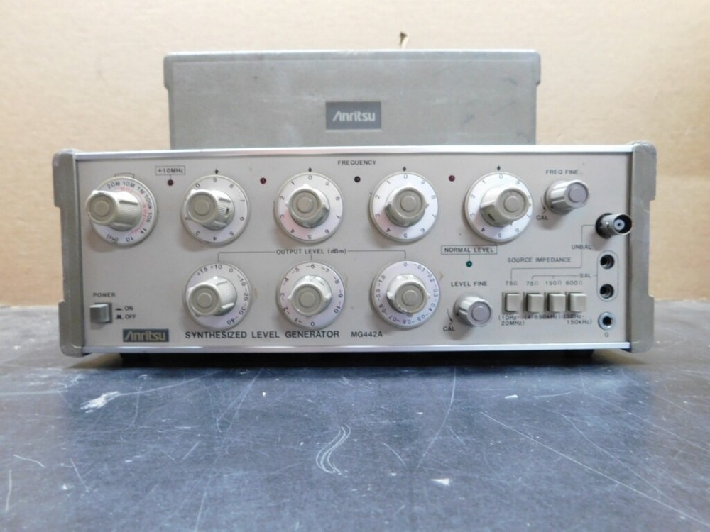 ANRITSU MG442A Synthesized Level Generator